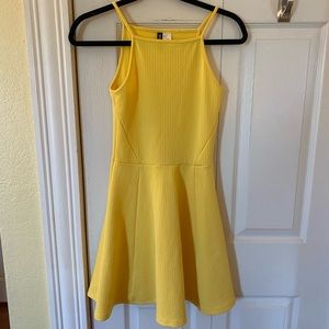 yellow h&m dress
